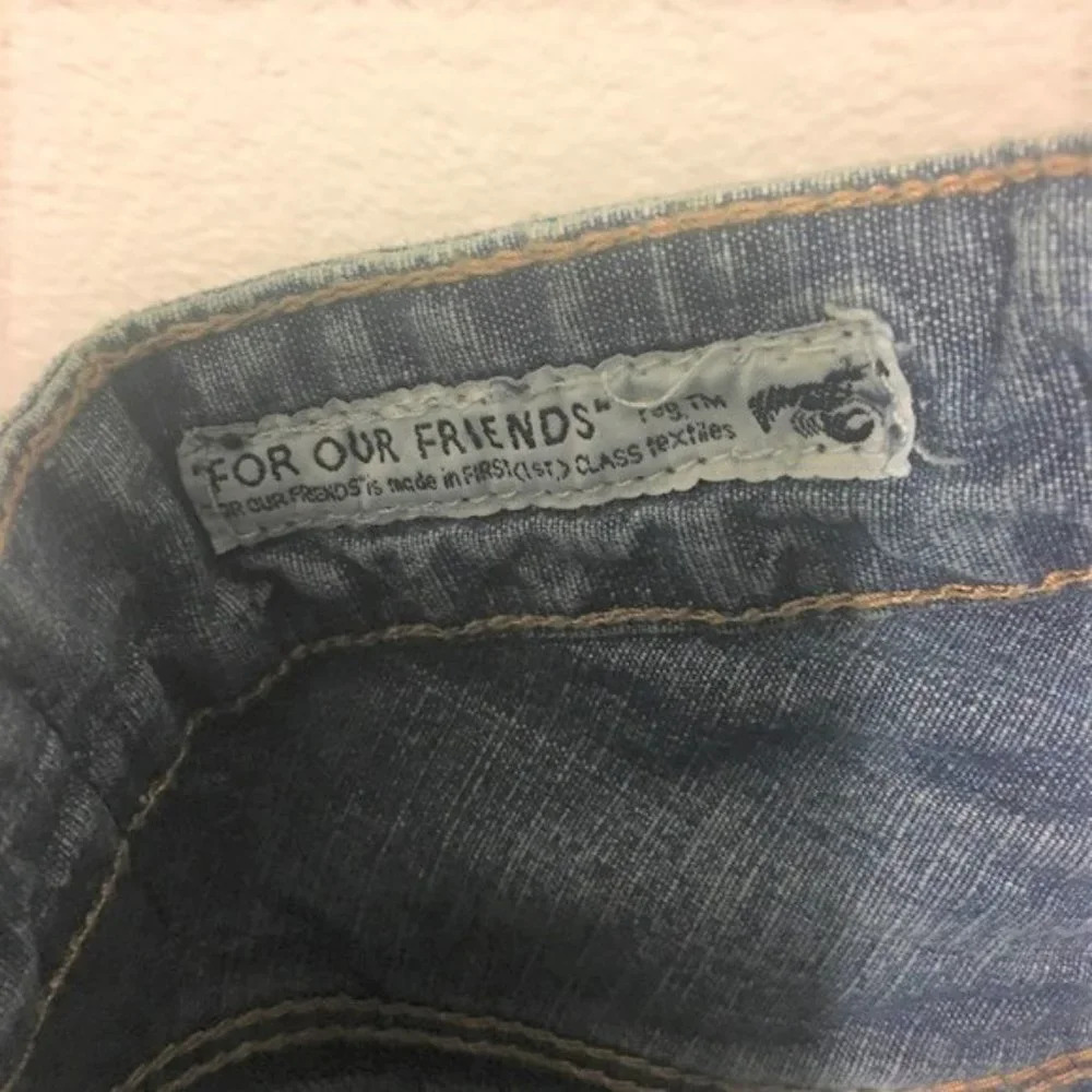 NWT BlueBlood Brand FOF00WFL DeepCutWornForLife Distressed Jeans - Picture 3 of 8